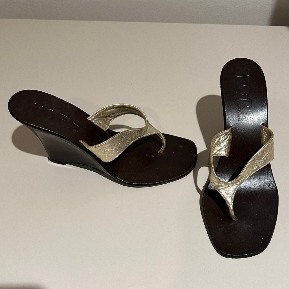 KORS Michael Kors Gold and Black Wedge Sandals